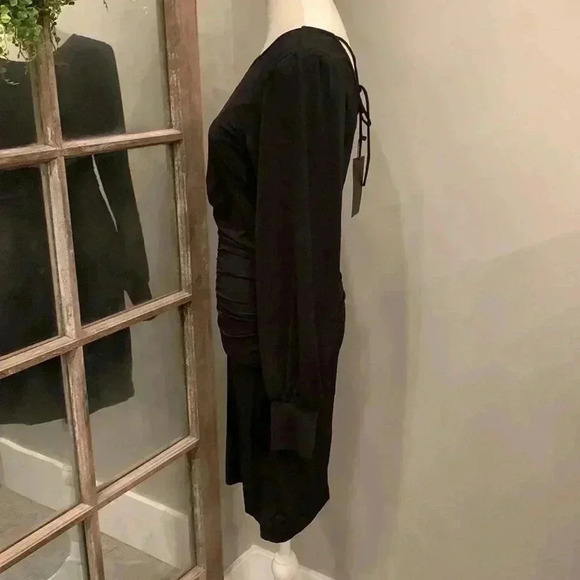 19 Cooper Ruched Dress with bow detail in back - Picture 2 of 5